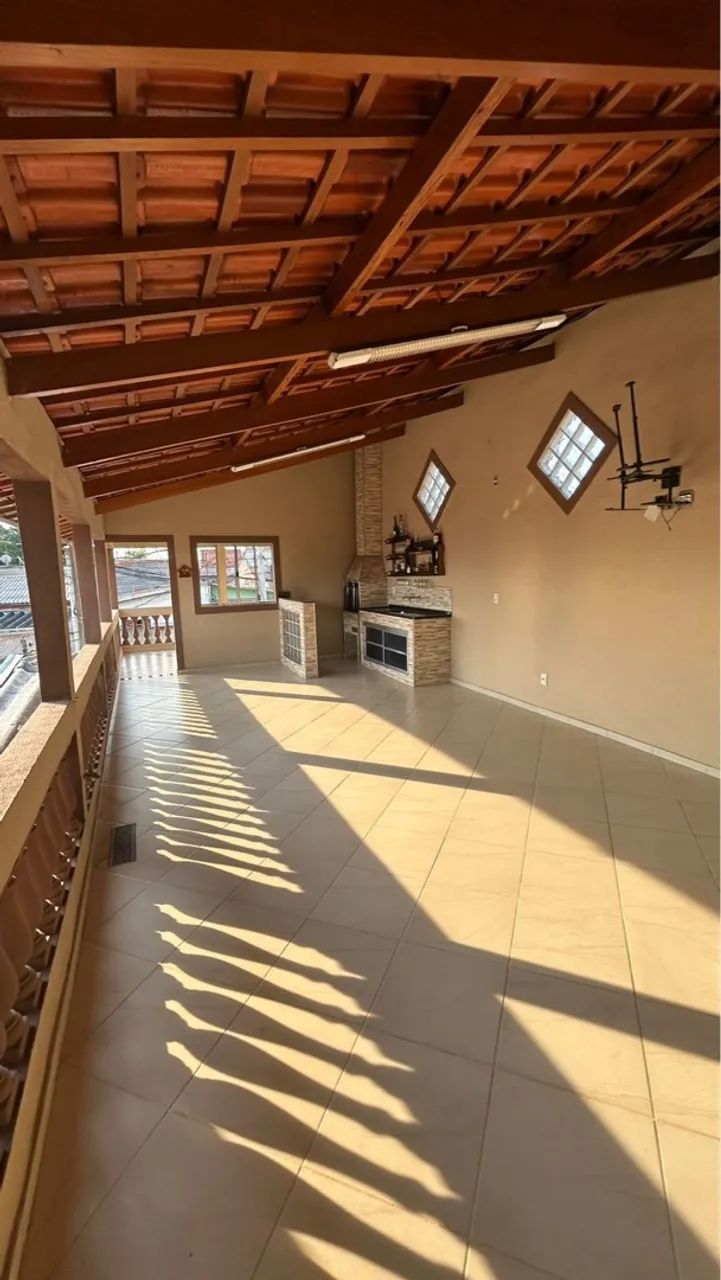 VENDO CASA NO CAMPO DOS ALEMÃES 
