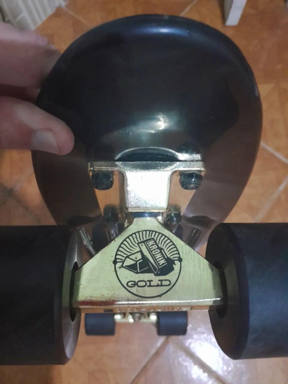Skate Mini Cruiser Kronik Prof (Série Gold) (Edição Limitada e Novo) - Foto 6