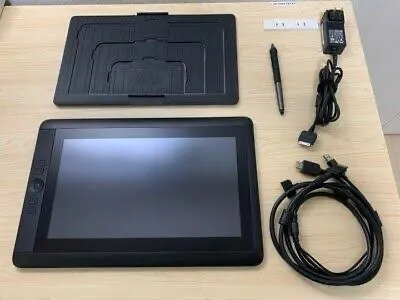 Mesa Digitalizadora Wacom cintiq 13hd