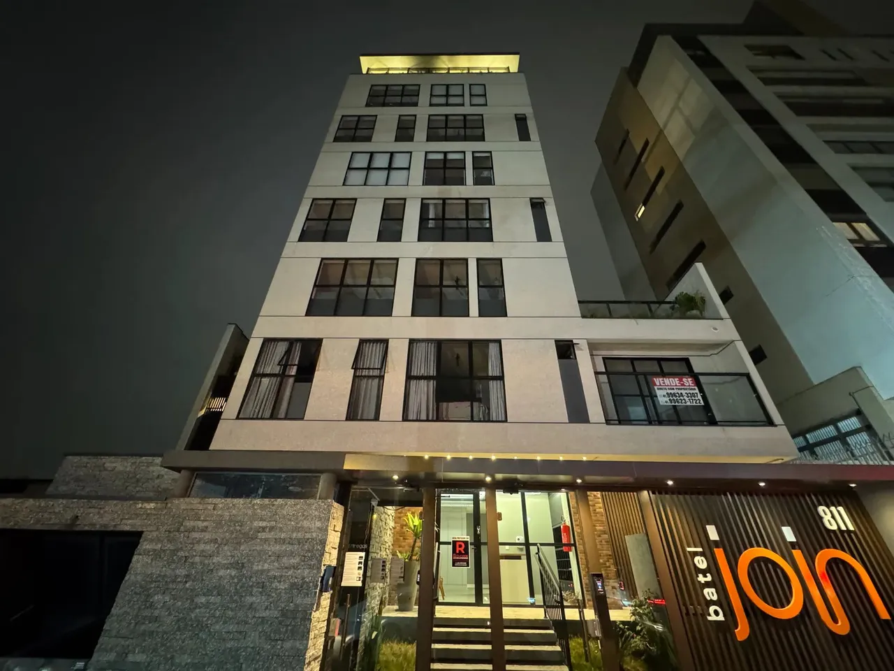 Studio mobiliado para locação no Batel em Curitiba