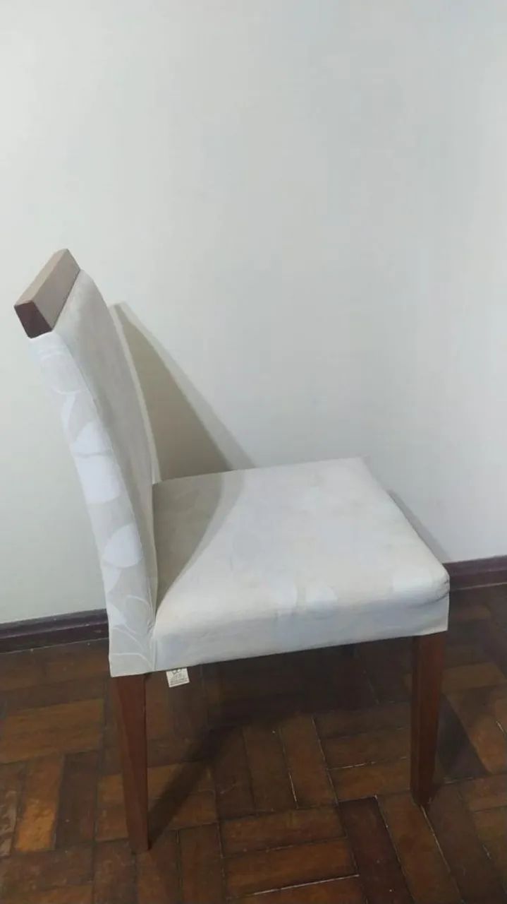 Mesa de Jantar de Vidro com Base de Madeira c/cadeiras - Foto 5