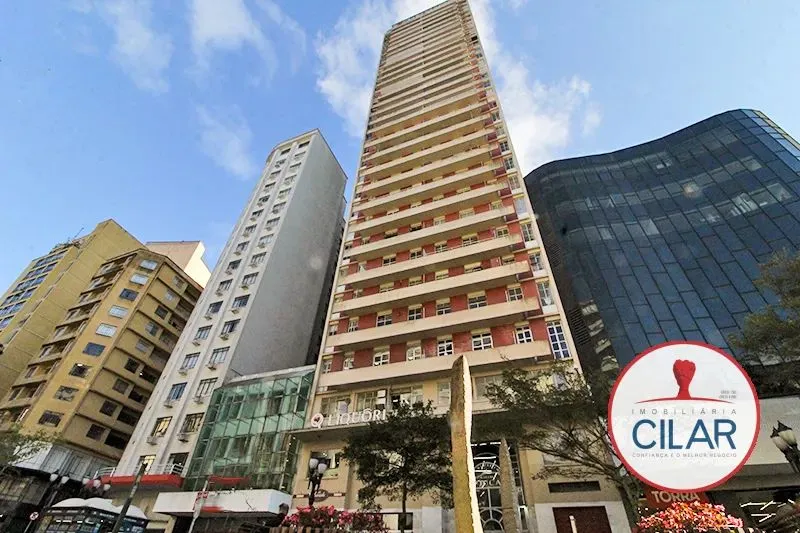 Imobiliária Cilar Aluga Conjunto Comercial no Centro com 34m², Ref. 00330.028-CILAR