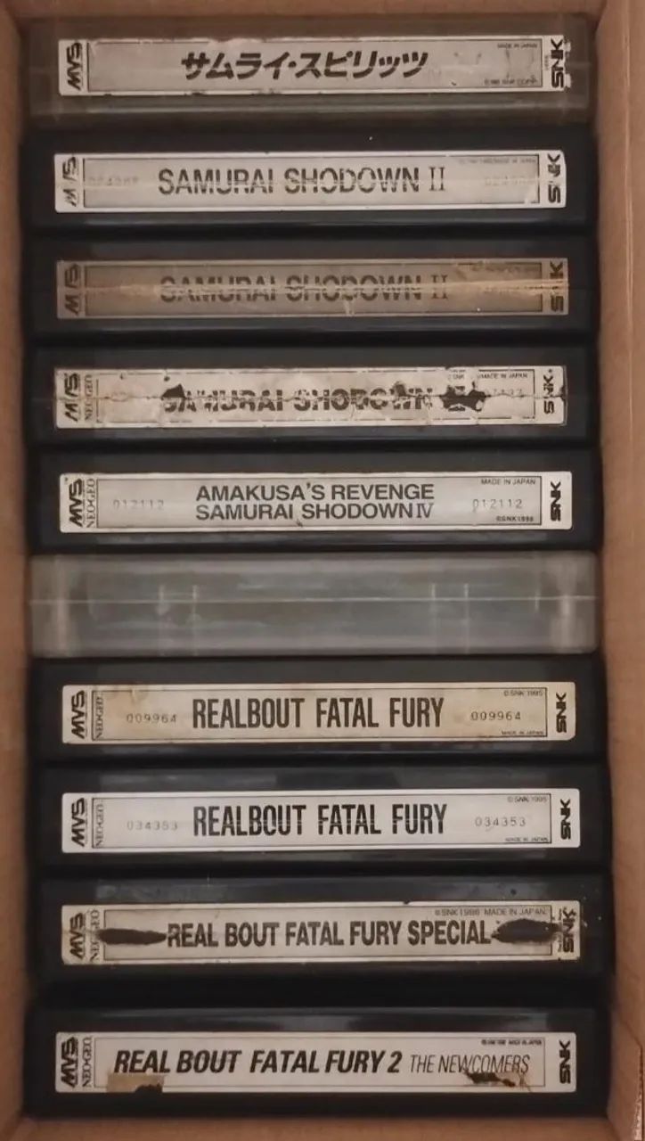 Lote 25 Cartuchos Neo Geo MVS - Coleção  (KOF, Samurai Shodown, Fatal Fury)