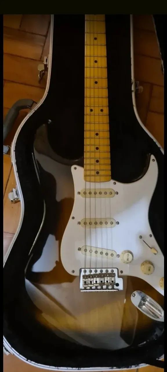 Guitarra Squier Classic Vibe 50's - Foto 2