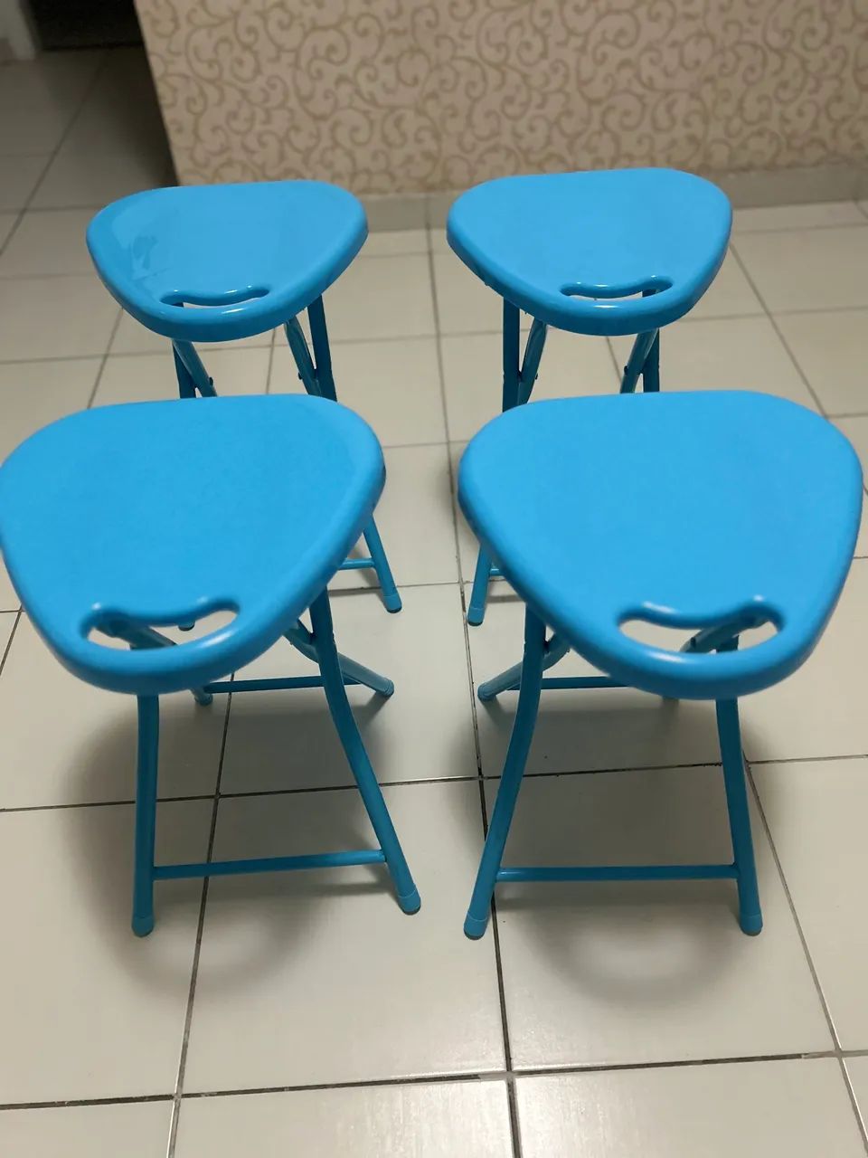 4 Banquetas  desmontáveis  - Foto 2