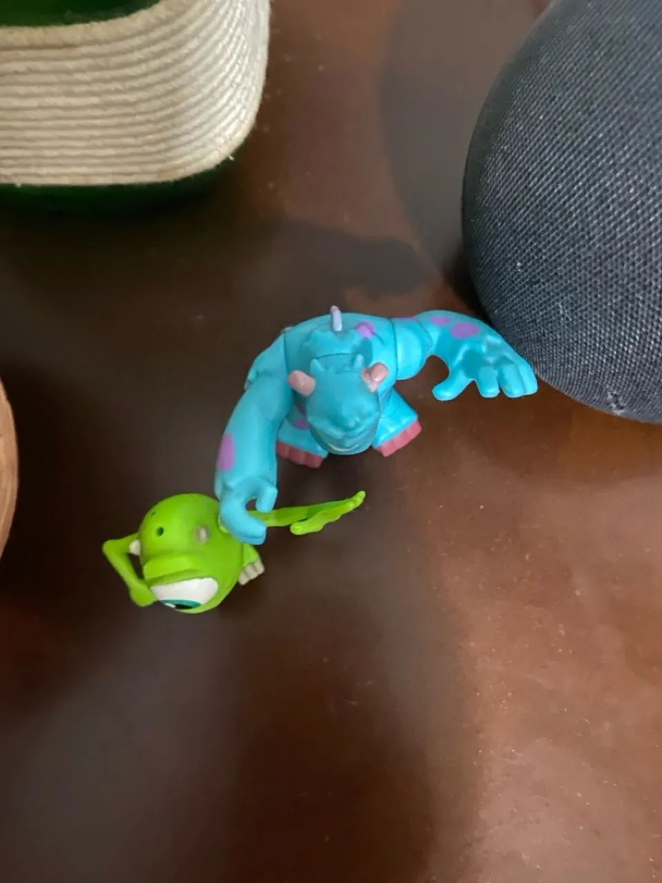 Bonecos Monstros S.A. - Mike e Sulley - Foto 2