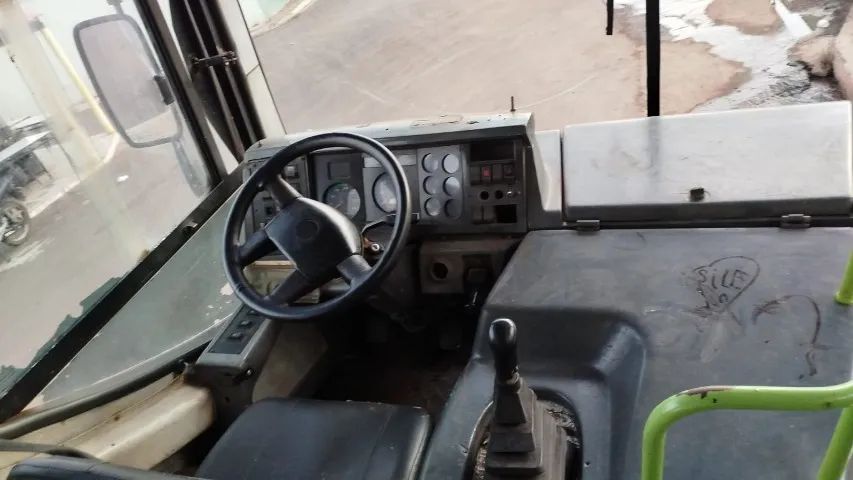 Ônibus Volkswagen  - Foto 2