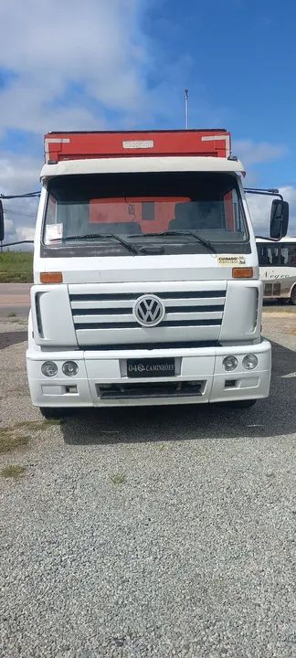 Caminhão Volkswagen 17180