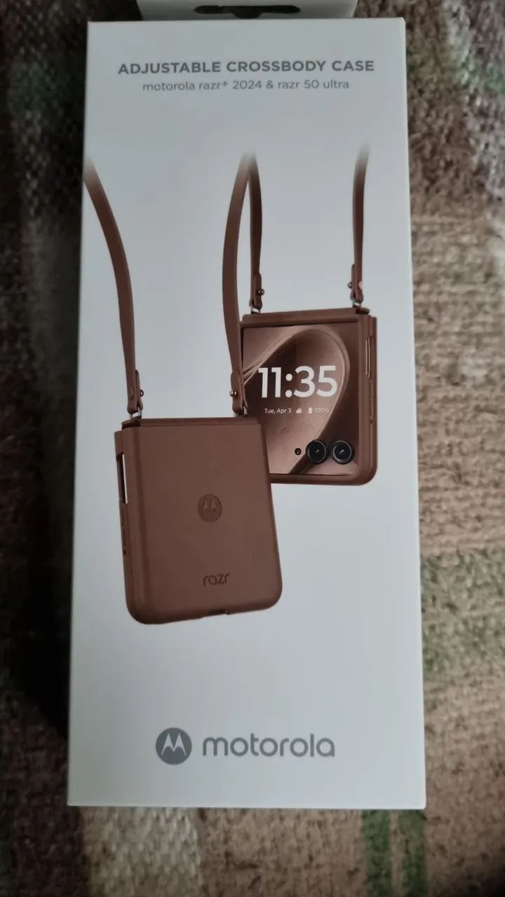 RAZR 50 ULTRA MOUSSE MOCHA ( GARANTIA ATE 2026)