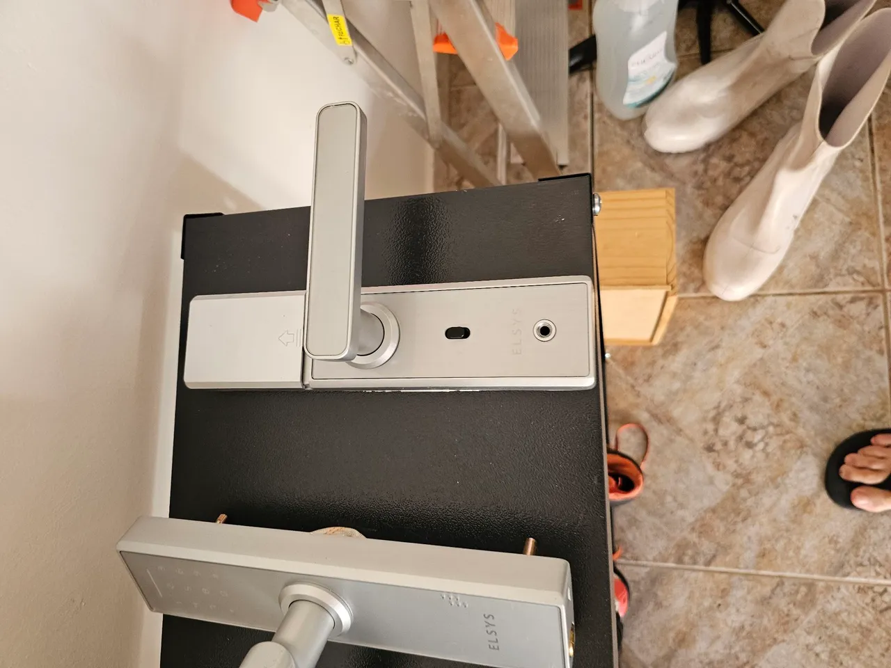 Fechadura Eletrônica ELSYS - Segurança e Tecnologia