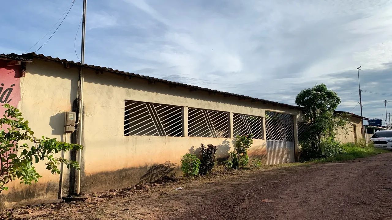 Vendo casa com ponto comercial  - Foto 2