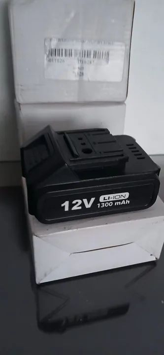 Bateria 12V   Nova.