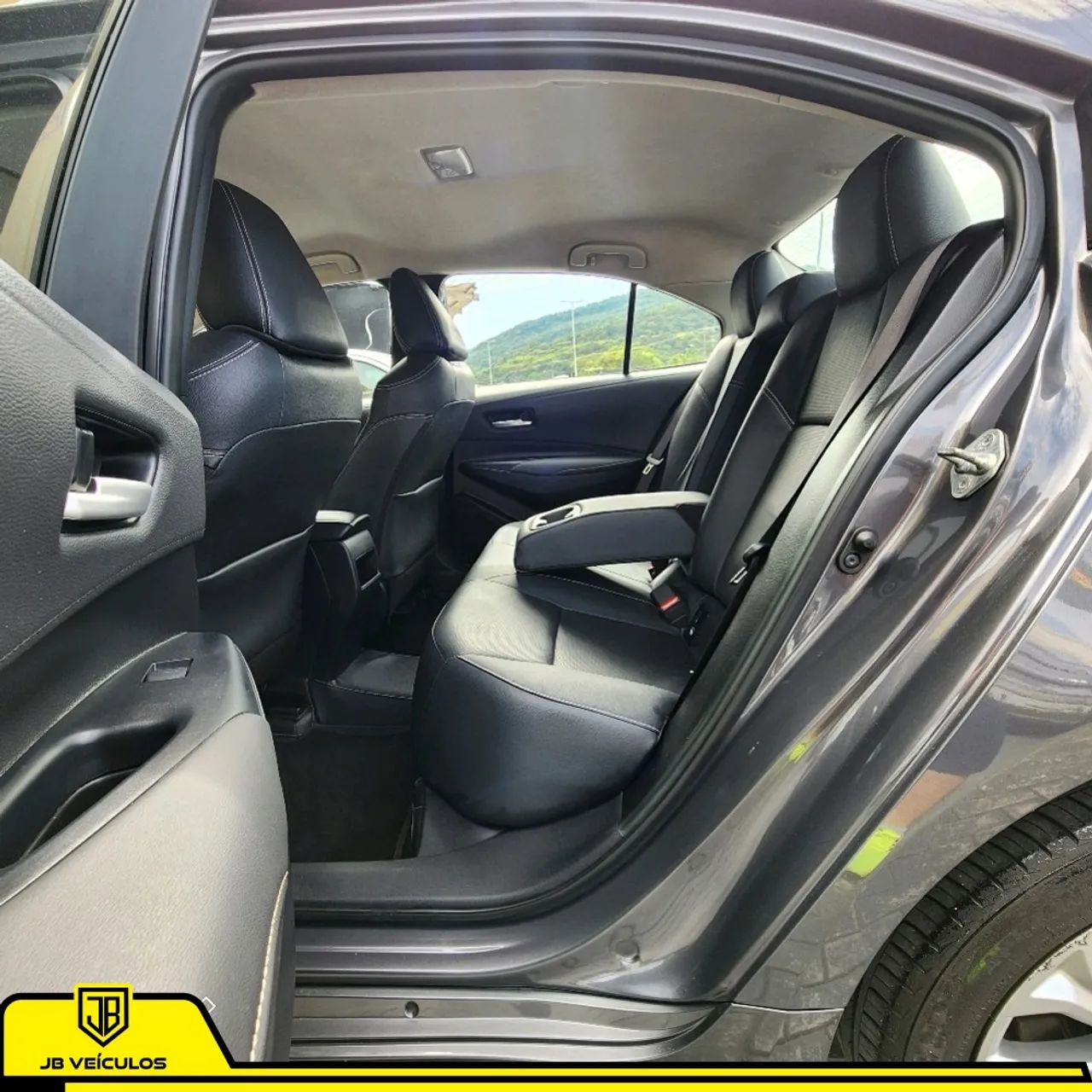 Toyota Corolla XEI 2.0 Flex 16V Aut. 2023 - Foto 10