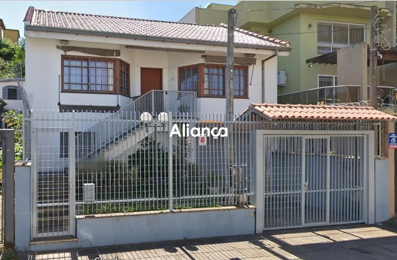 Casa residencial para locação com 3 dormitórios 1 suíte, lavabo, 5 vagas de carro no bairr