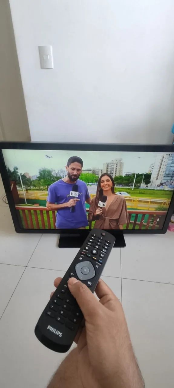 TV 50 Philips (NÃO É SMART) LCD - Foto 3