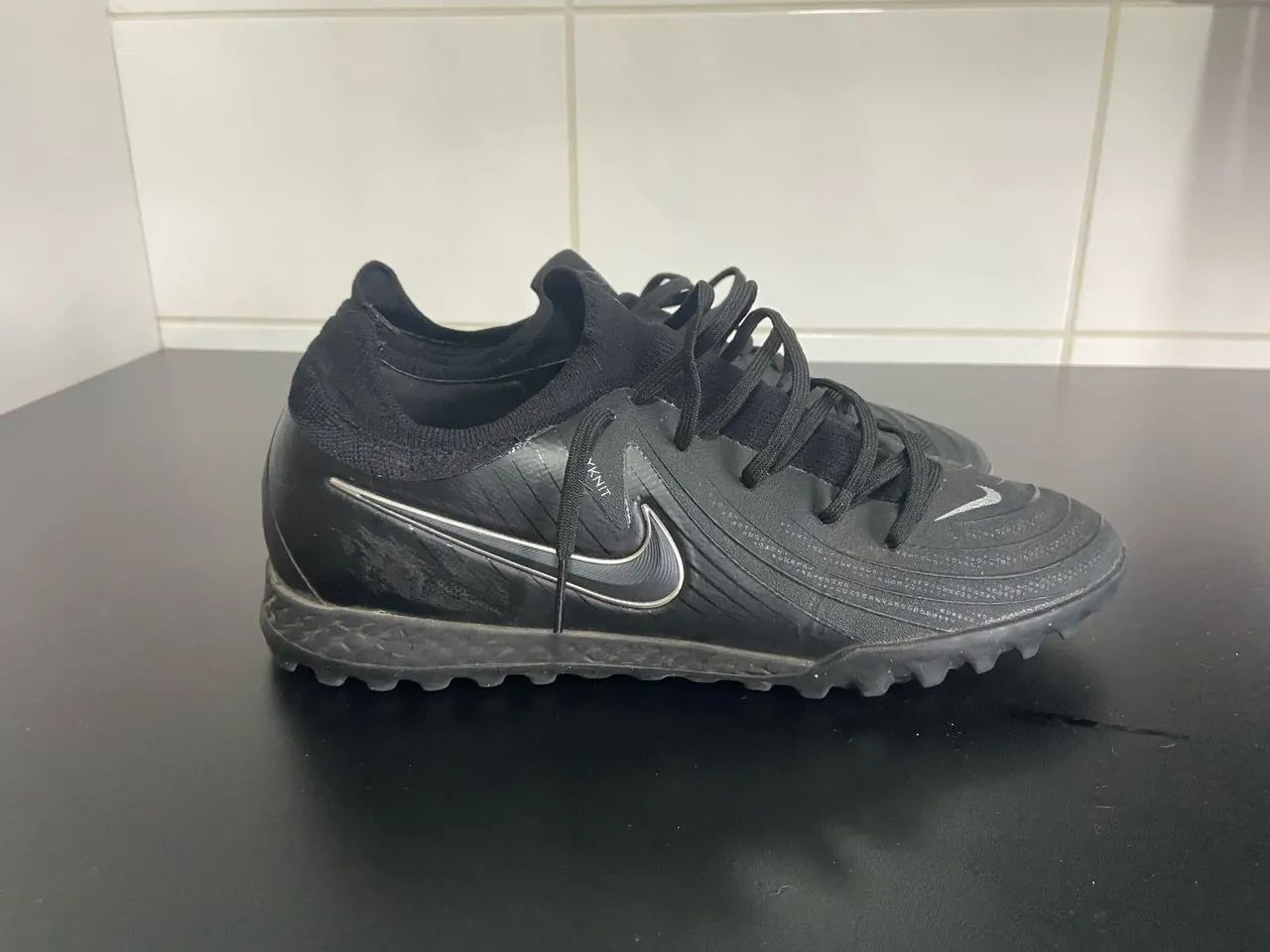 Chuteira Nike Phantom React GX II Pro Society 