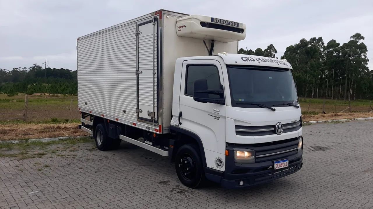 Caminhão refrigerado ano 2022 - Foto 6