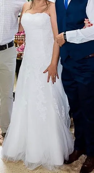 Vestido de noiva branco importado, Usado uma única vez.