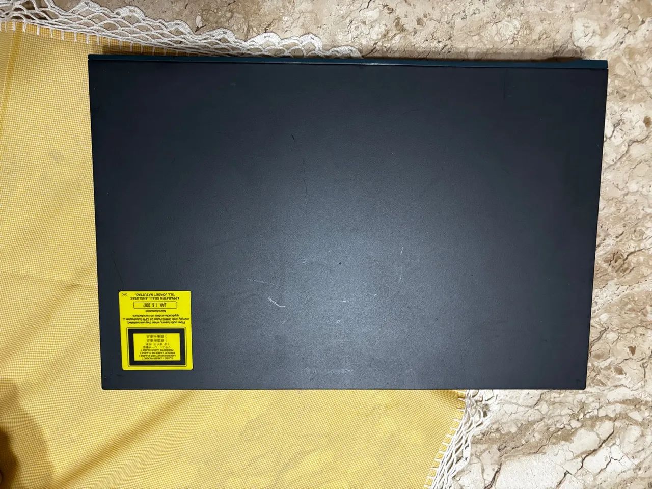 Switch Cisco Catalyst 3560-24TS-S - 24 Portas 10/100 Layer 3 - Usado - Foto 2