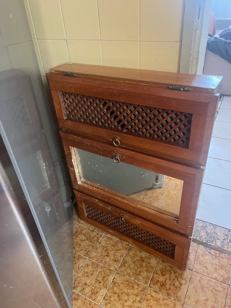 Armarinho pra banheiro e pia juntos  - Foto 2