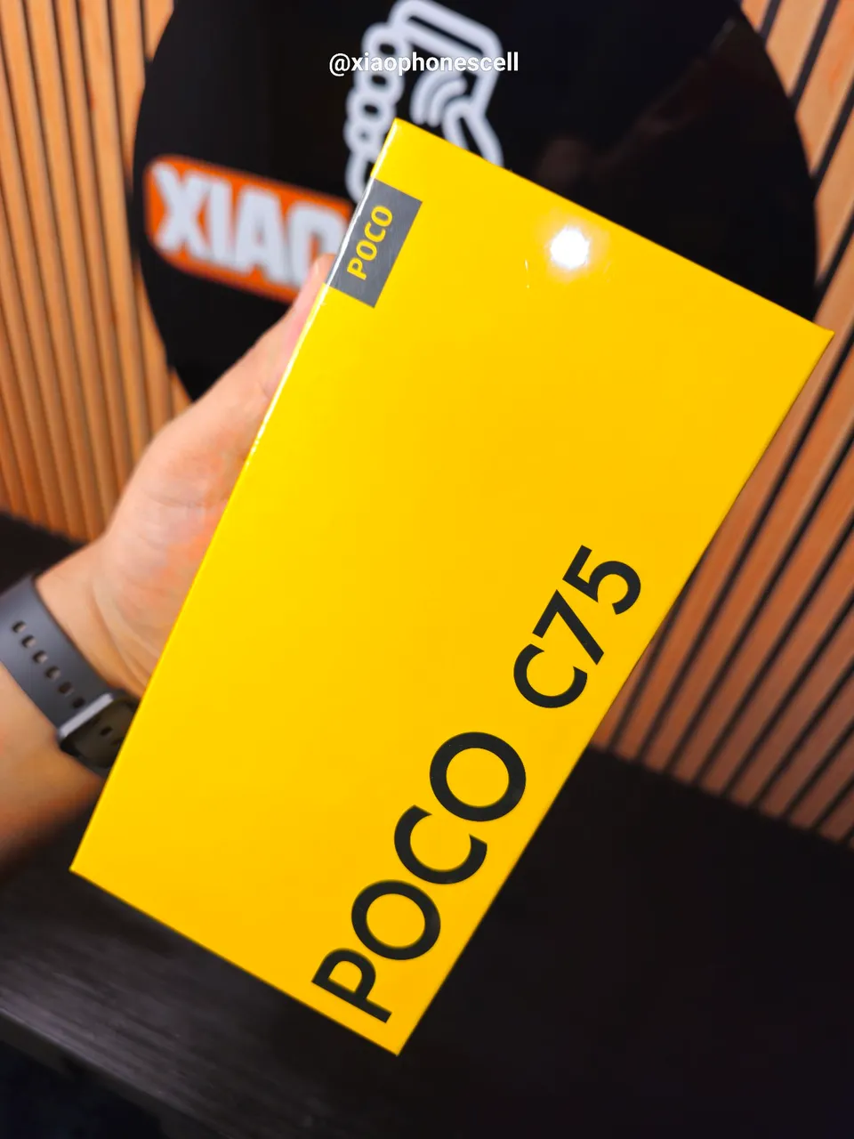 POCO C75 256GB + 8GB RAM - Dourado, NFC, Lacrado!