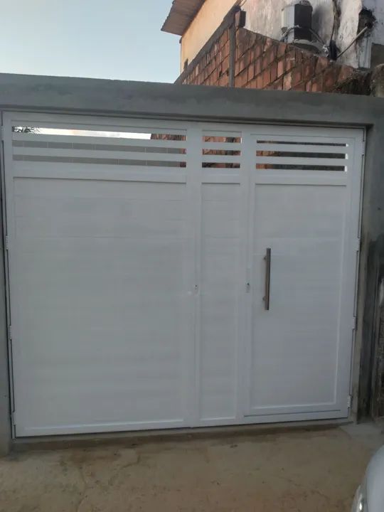 Portão de alumínio branca moderna - Foto 3