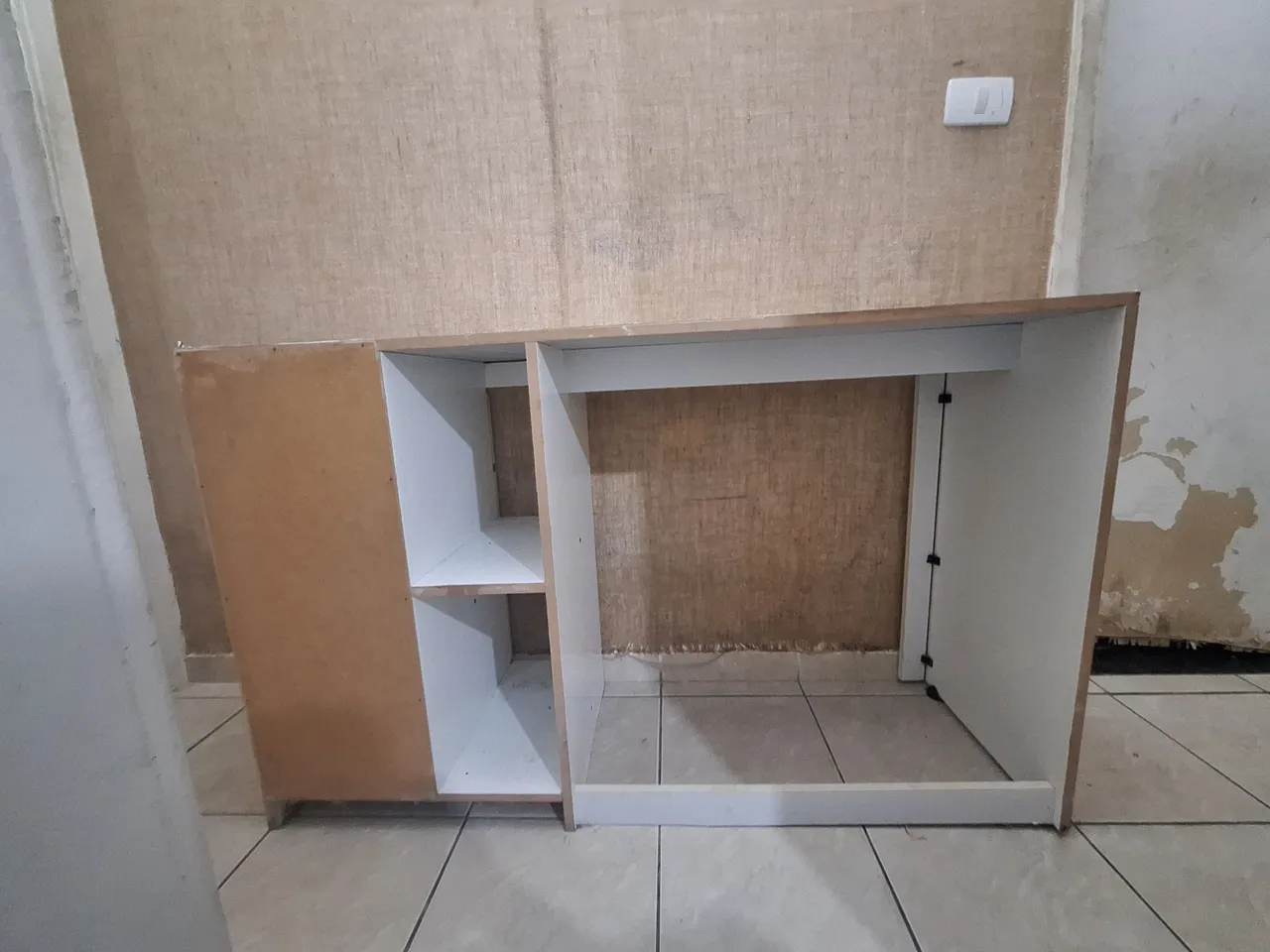 Escrivaninha em MDF - Aproveite!