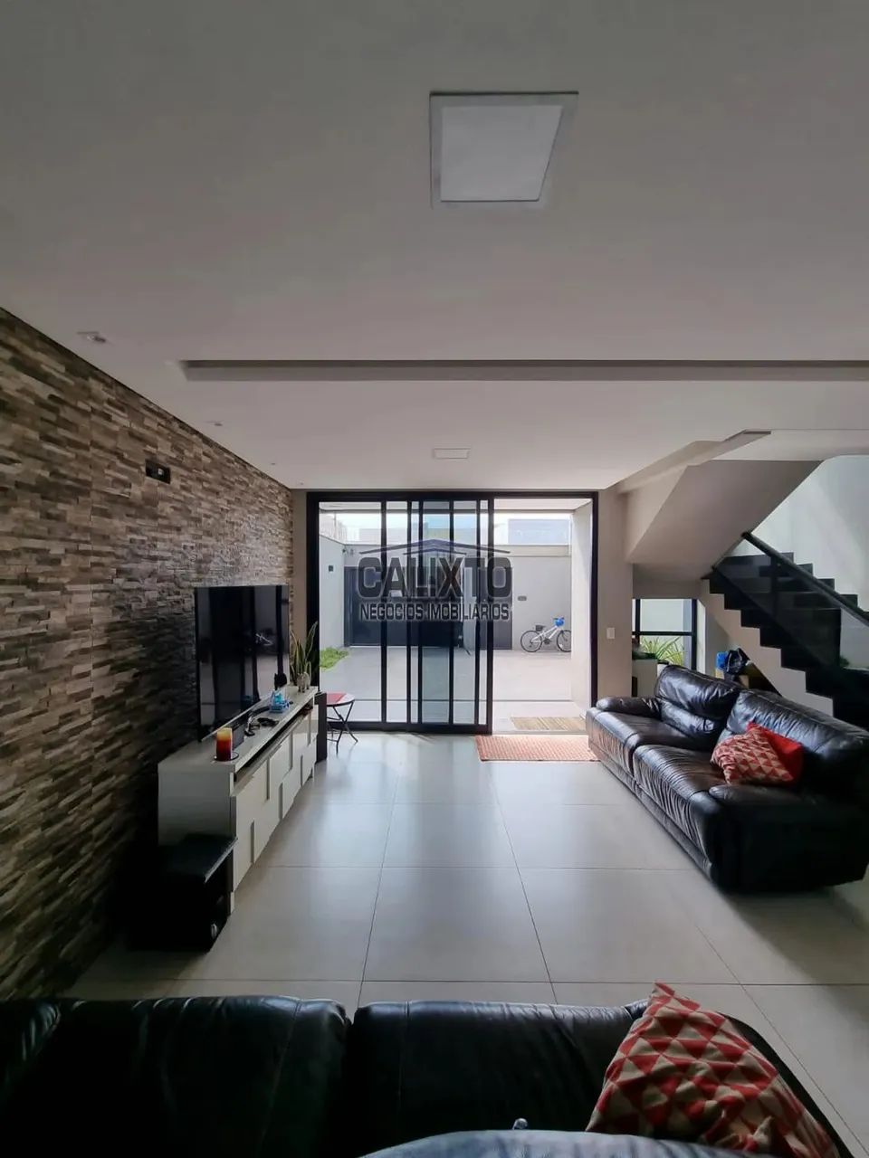 SOBRADO BAIRRO NOVO MUNDO - Foto 2