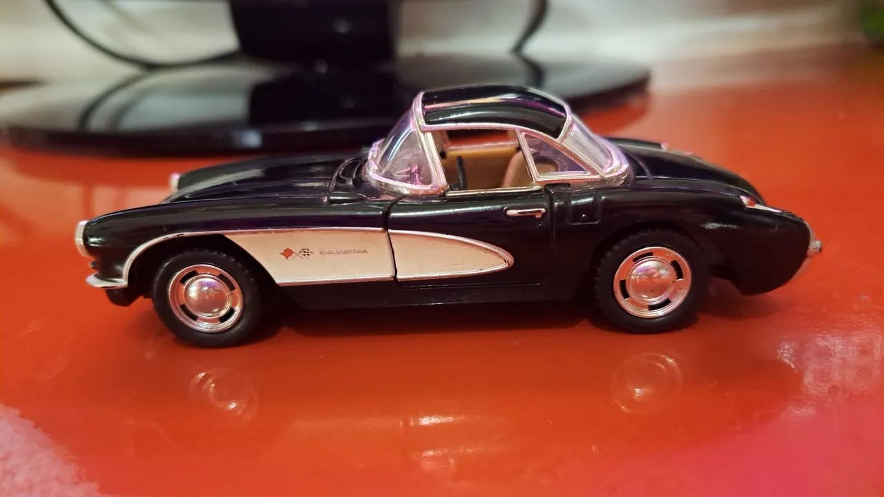 Carro Antigo Modelo 1957 - Foto 2