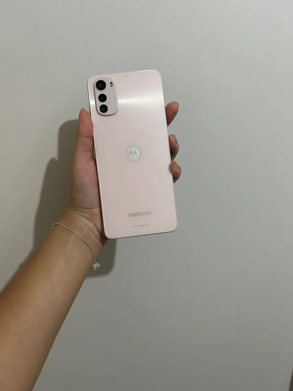 Motorola E32