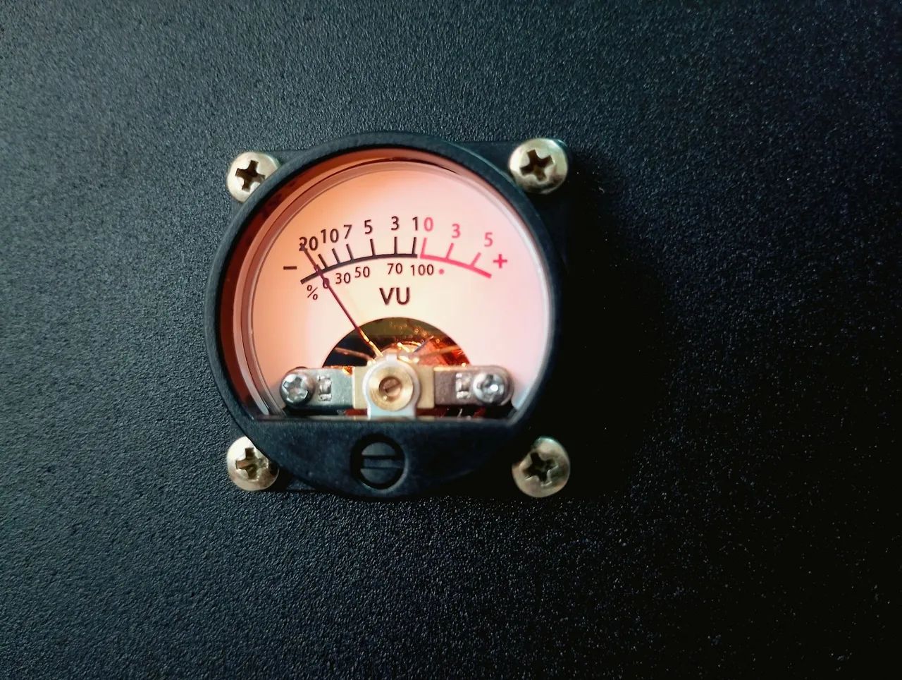 Hardware VU Meter Rack  - Foto 3