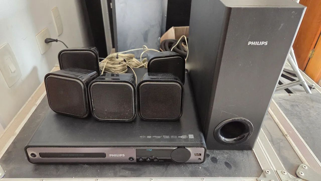 Home Theater Philips 5.1 HTS3181