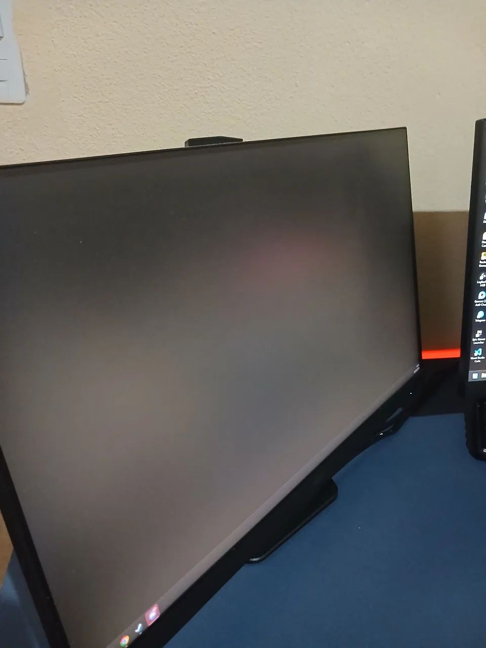 Monitor AOC 180Hz - Foto 3