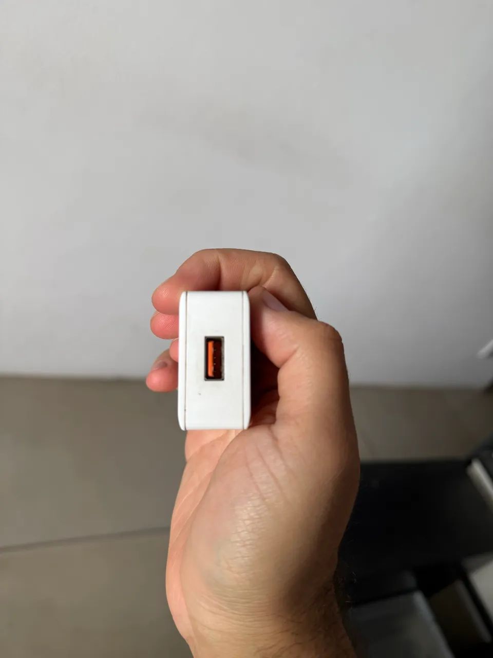 Fonte carregamento rápido Baseus 18w  - Foto 2