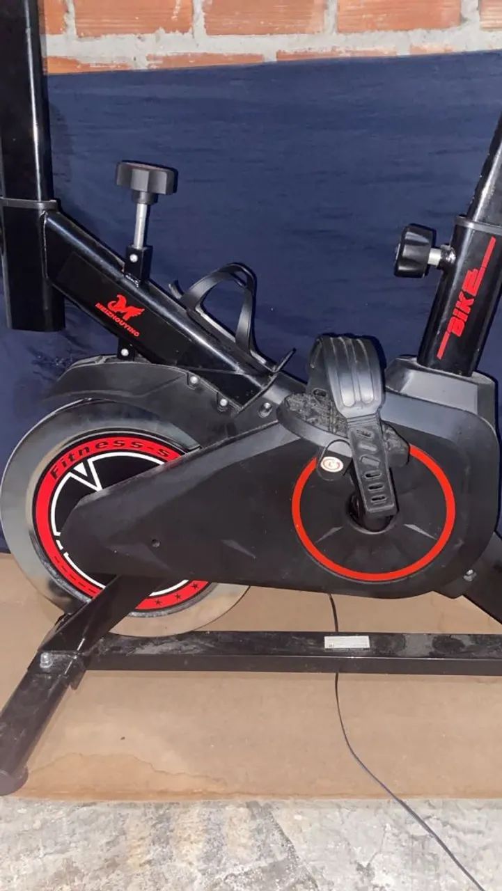 Bicicleta Ergométrica Spinning Profissional  - Foto 4