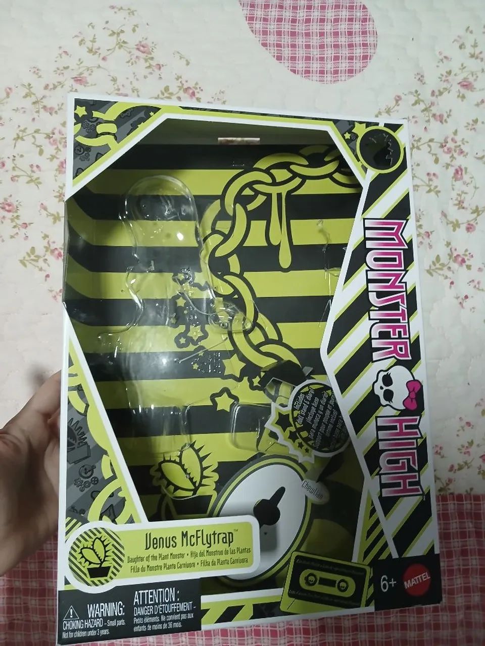 Caixa Monster High Venus Mcflytrap