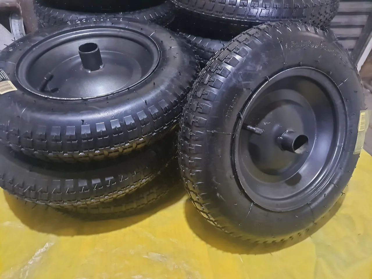 Roda para Carrinho de mão  - Foto 2