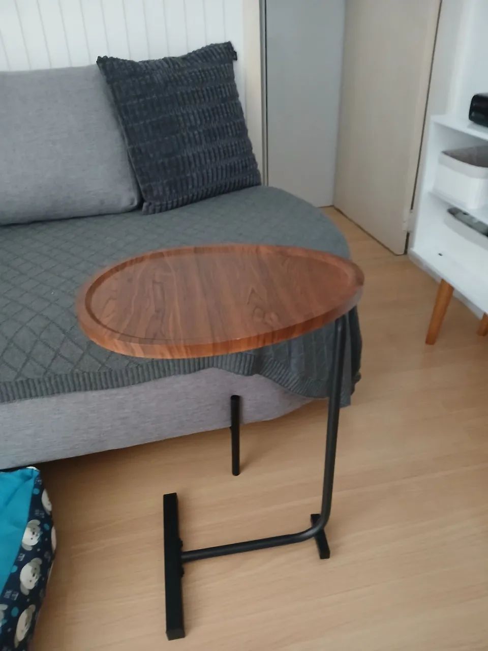 Mesa industrial design moderno de apoio 