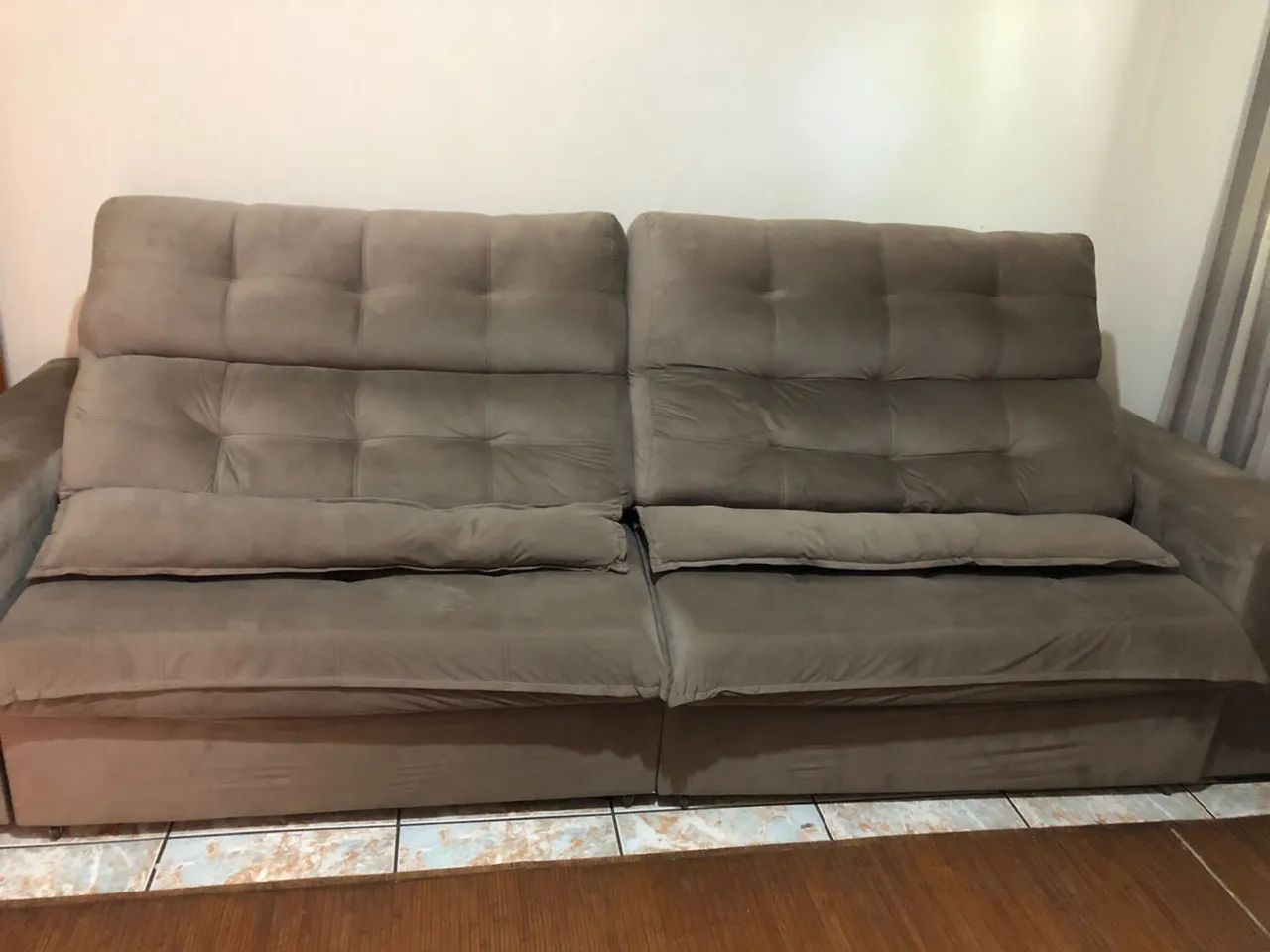 Sofa 432959115861708803