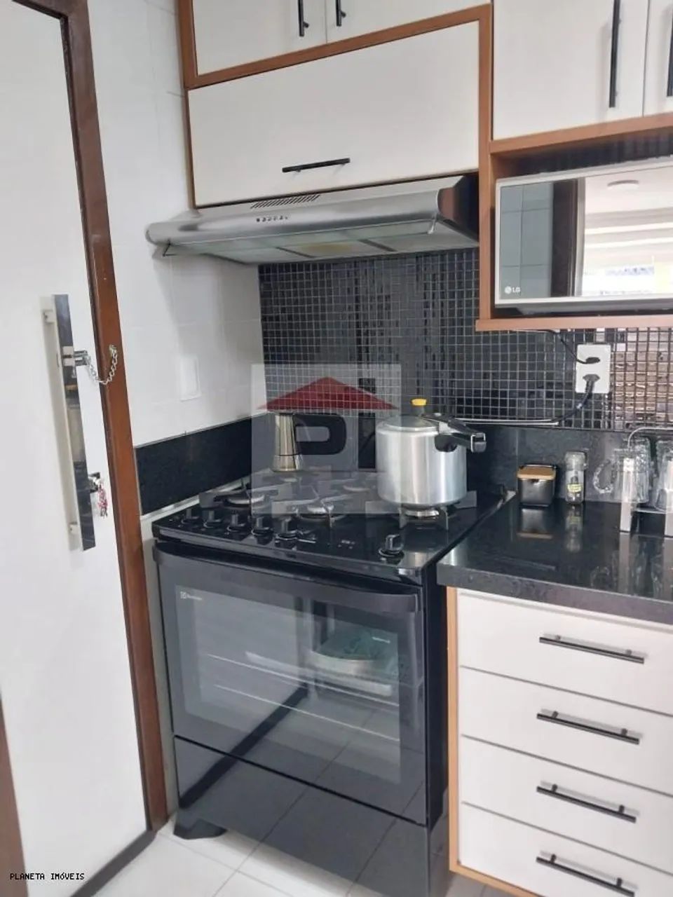 Apartamento 3 Quartos para Venda em Salvador, IMBUI, 3 dormitórios, 1 suíte, 3 banheiros,  - Foto 12