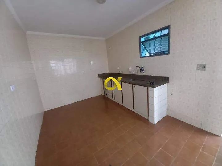 Casa com 3 Quartos para alugar, 137m² - Piracicamirim - Foto 4