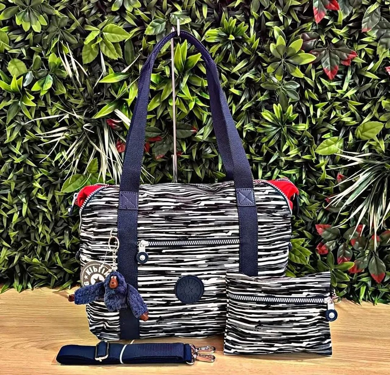 Promoção bolsas da Kipling  - Foto 2