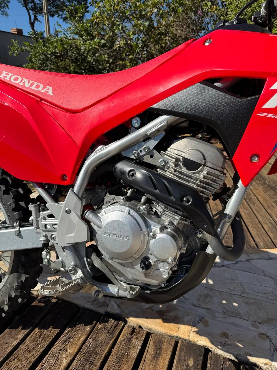 Crf 250f 2025. ? Estado de zero quilômetros  - Foto 2