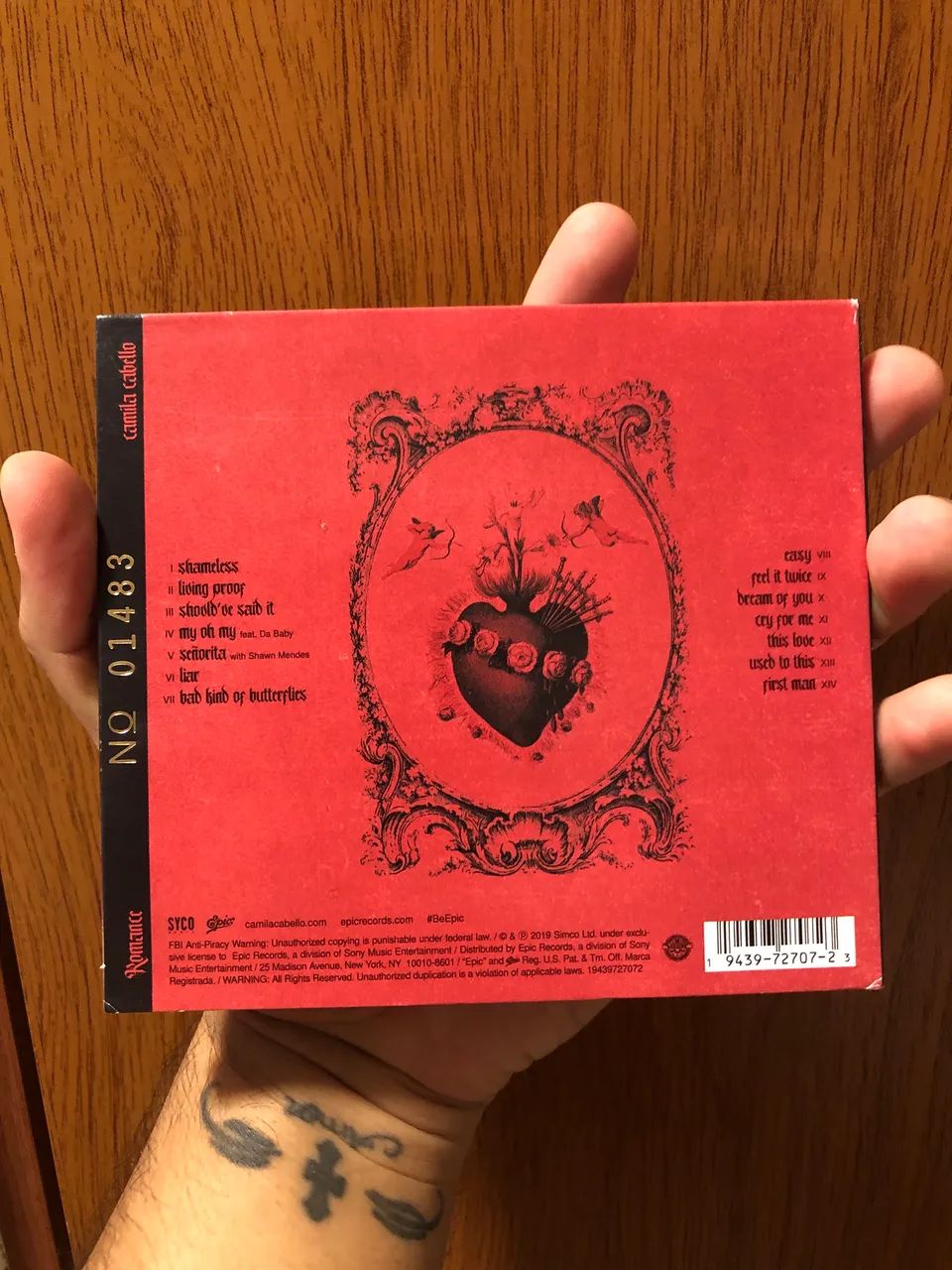Cd Camila Cabello - Romance capa alternativa  - Foto 3