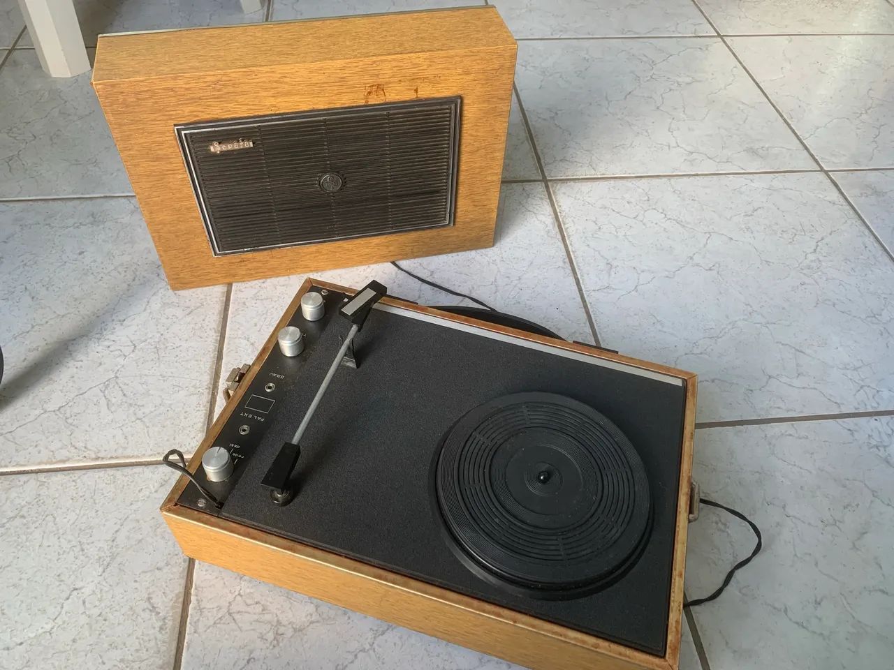 Vitrola antiga - Foto 2