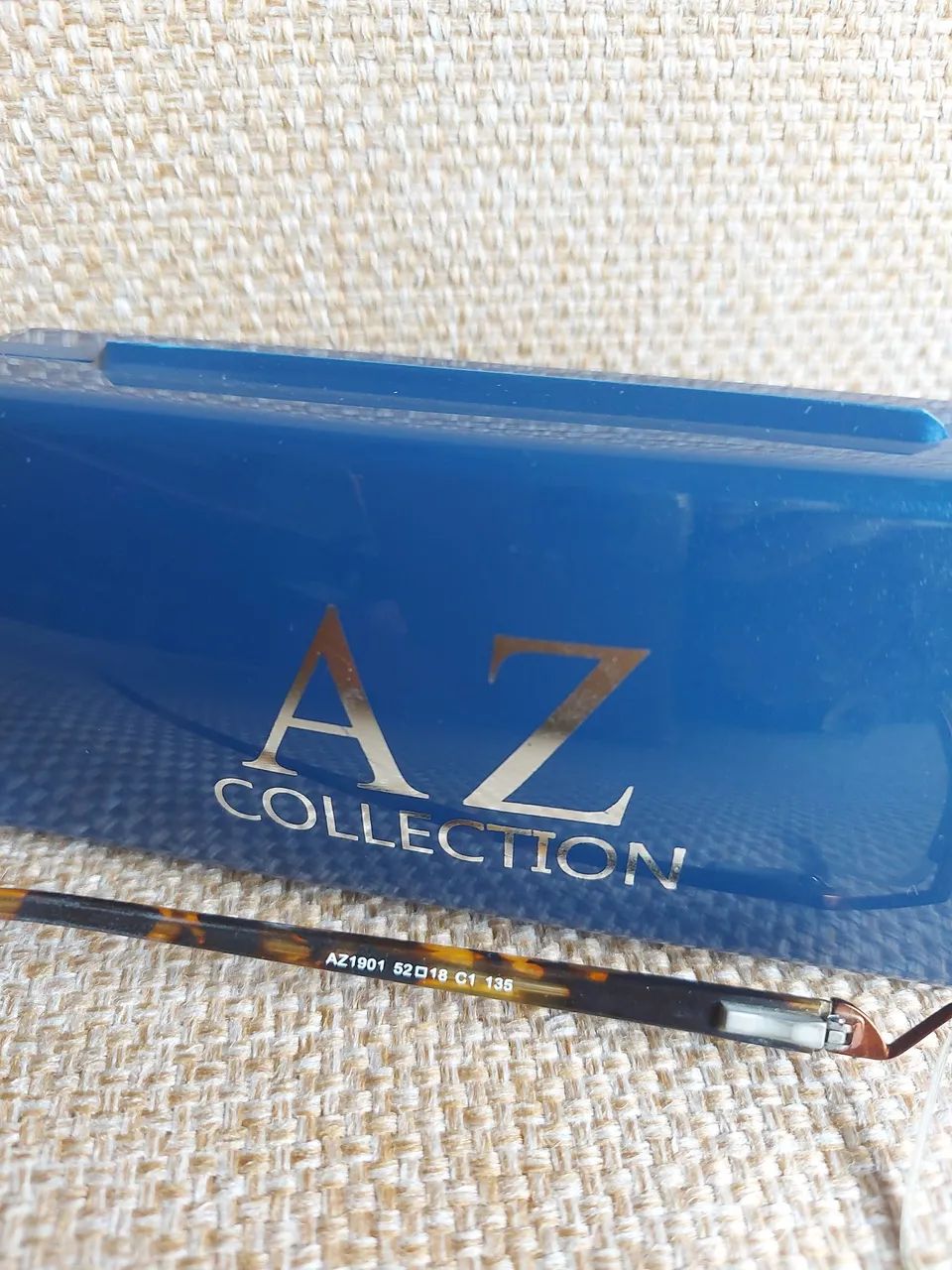Armação de Óculos Azzaro  - Foto 4