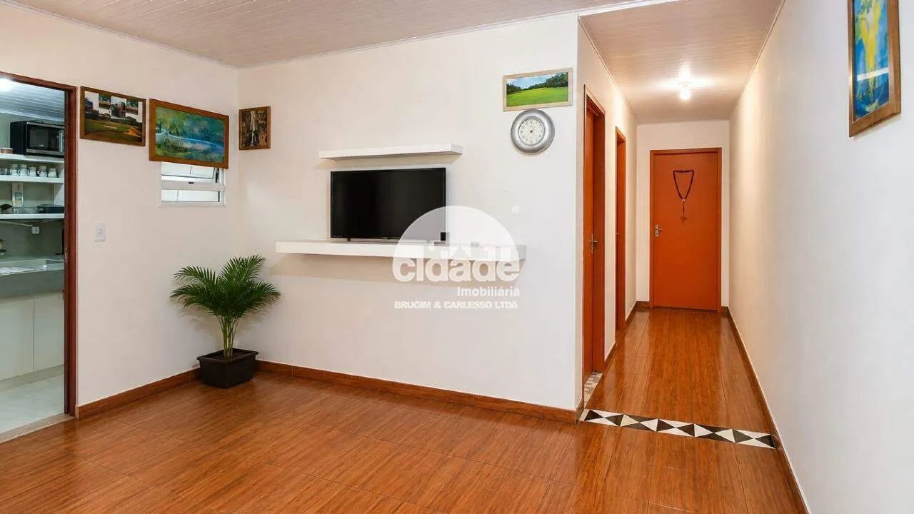OPORTUNIDADE IMPERDÍVEL  CASA À VENDA - Foto 3