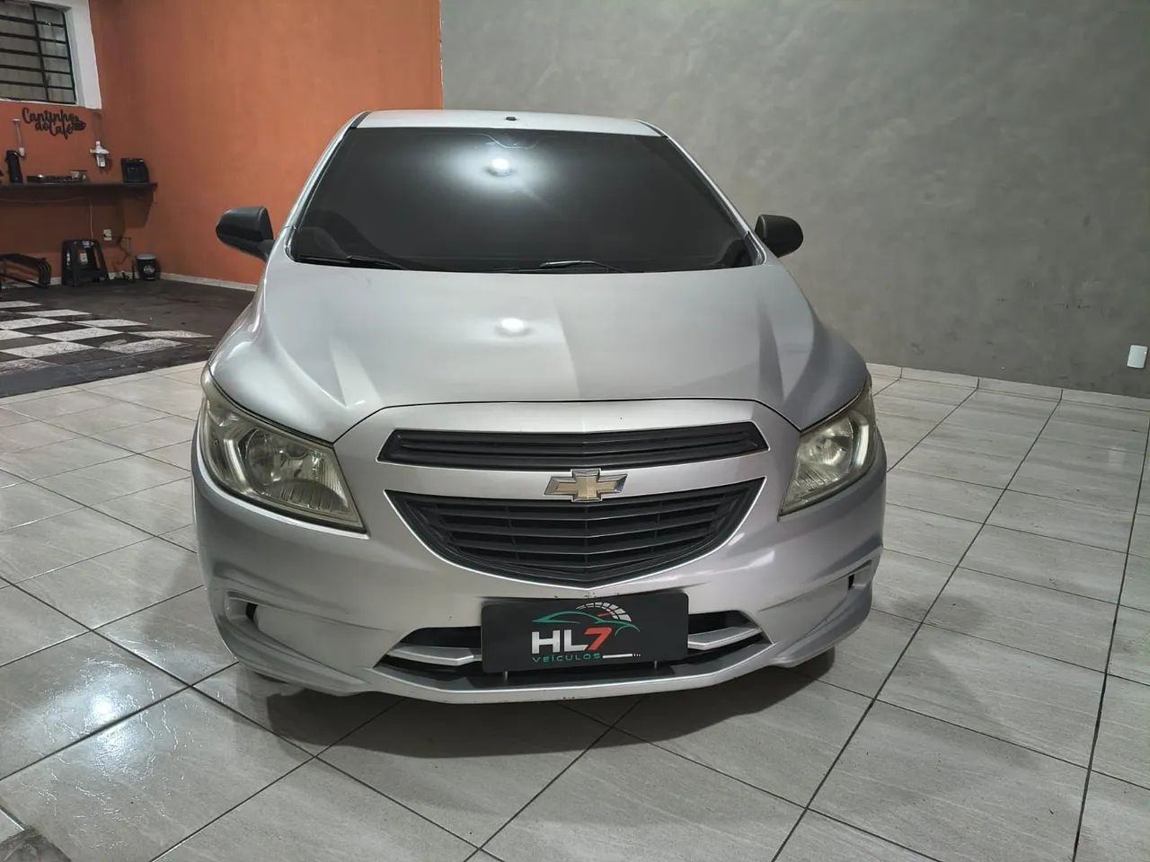 Chevrolet Onix ONIX HATCH Joy 1.0 8V Flex 5p Mec. 2017