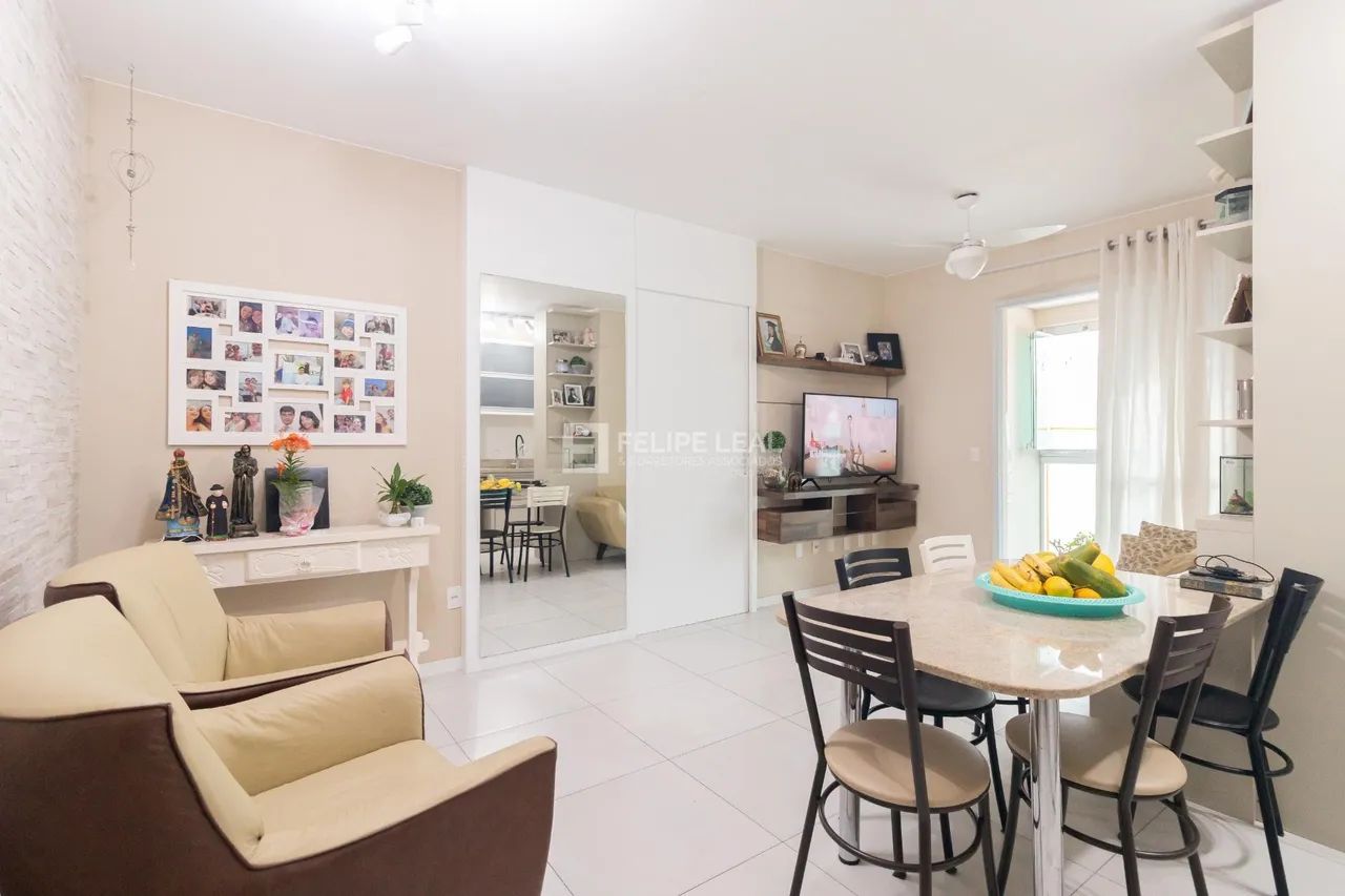 Apartamento em Centro - São José, SC