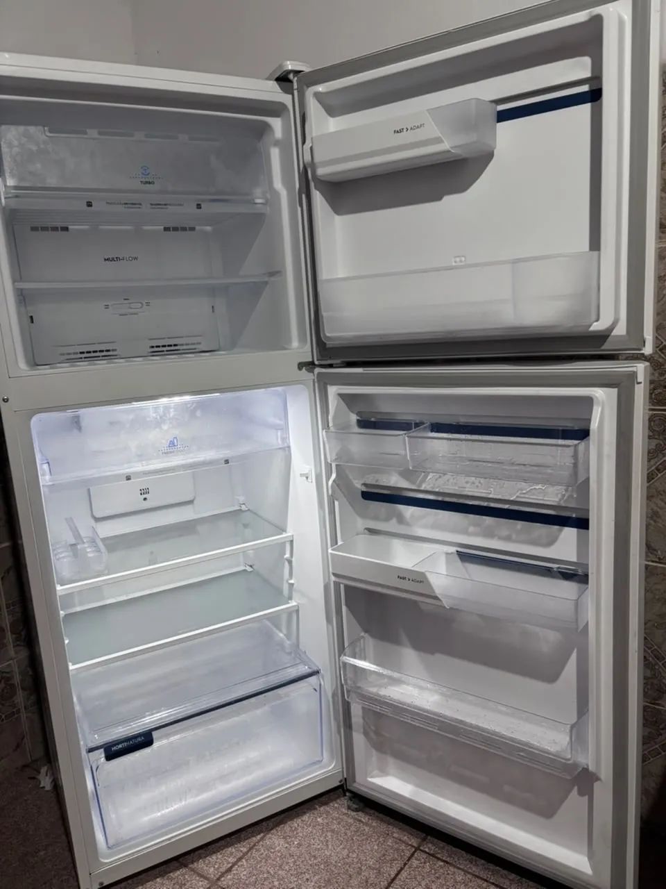 Geladeira Eletrolux com nota